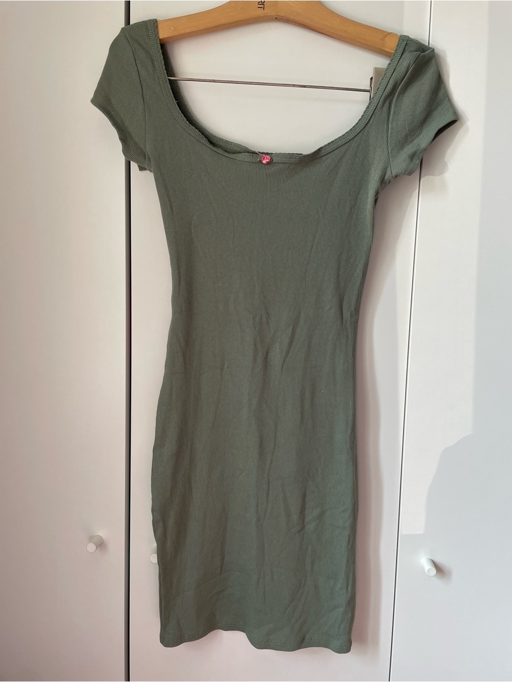 Heart & Hips Olive Green Scoop Neck Mini Dress
